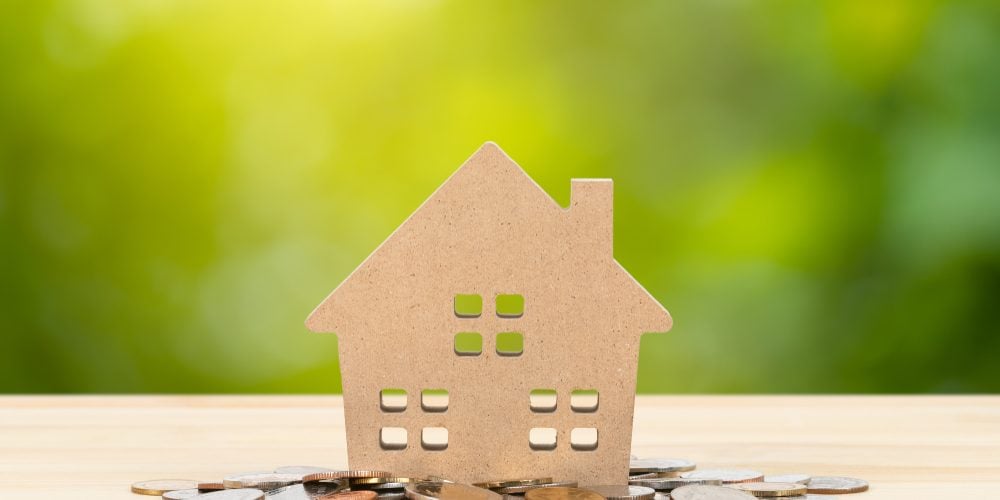 refinancing_a_mortgage_to_consolidate_debt_best_option